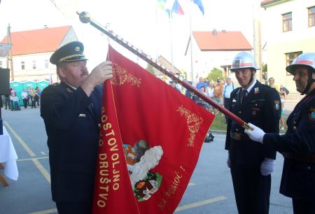 100 letnica PGD Begunje  gasilska parada 49 Foto Ljubo Vukelič
